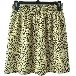3/$30 Harper Heritage Paperbag Waist Animal Print Lined Size Small Skirt.
